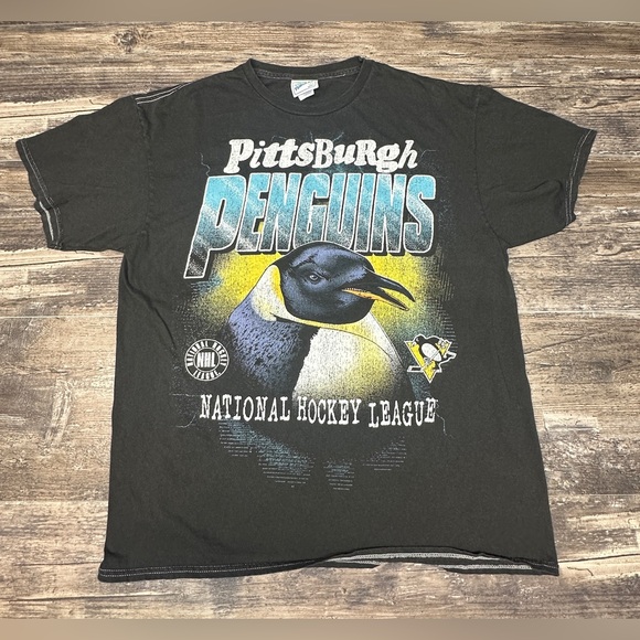 Pittsburgh Penguins Profile Women's Plus Size Notch Neck Raglan T-Shirt - White